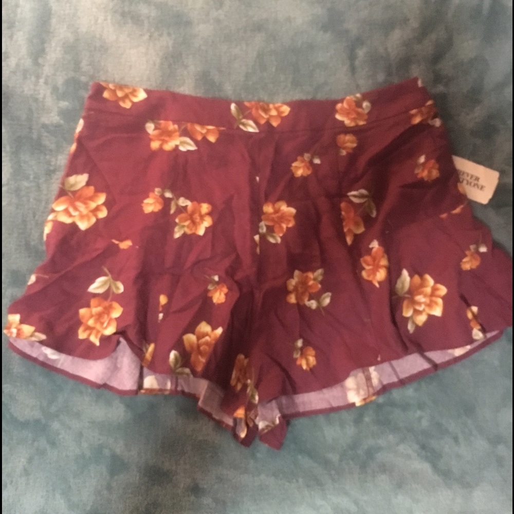 Floral swing shorts with hidden zipper! Medium
